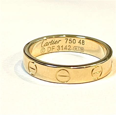 cartier replica ring|cartier 750 ring 52833a worth.